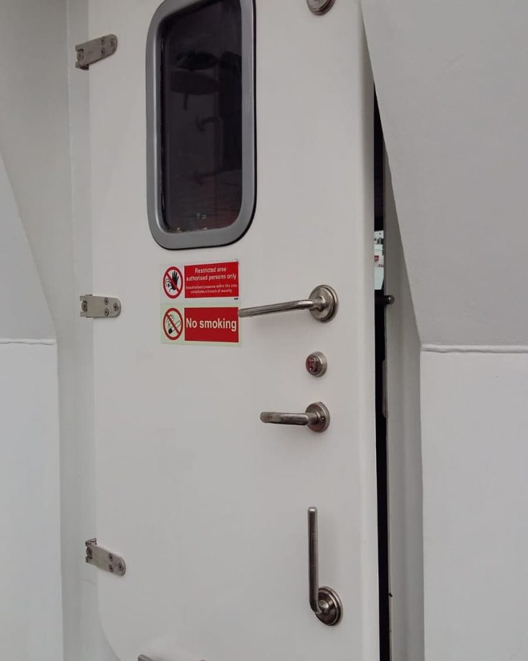 Kapılar HRN YATÇILIK | 0 537 209 99 09